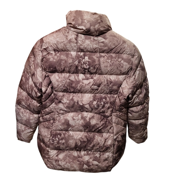 Athleta Downtown Pink Floral Printed Down Puffer Jacket Size Medium Petite - Picture 3 of 7
